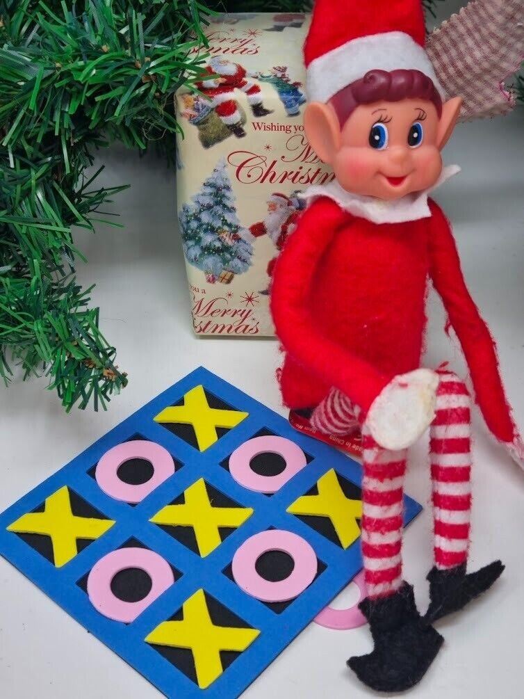 Elf 0's & Xs Noughts & Crosses Game