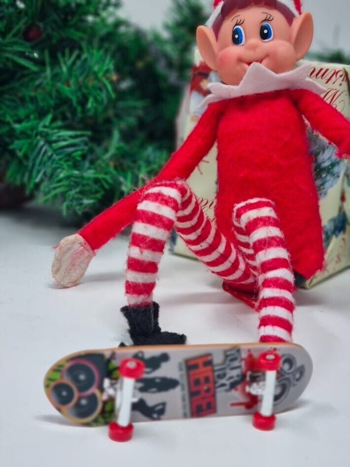 Elf Skateboard Skating Tricks