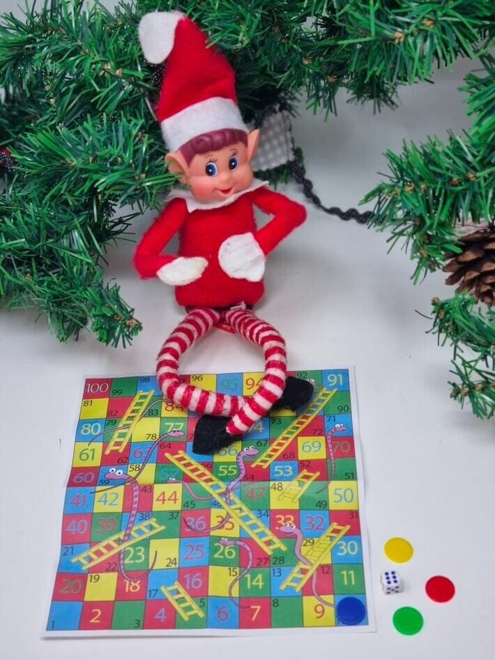 Elf Snakes & Ladders Game